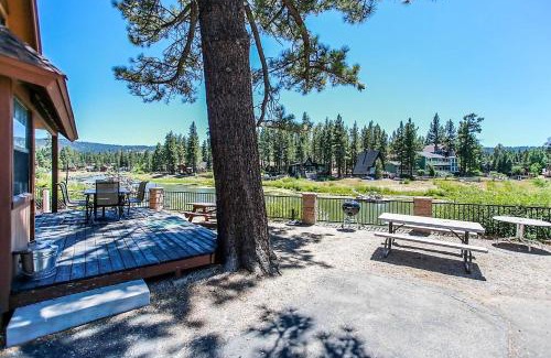 Big Bear Lake House | Breezy One-112 by Big Bear Vacations