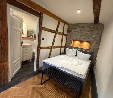 Marktbreit Apartment | Breitbach Lodge by Claycation