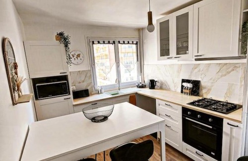 Bellevue Apartment | Brest Bellevue, jolie appartement avec balcon