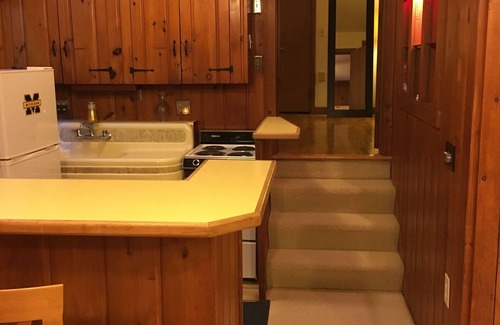 Whitmore Lake House | Brian Boru's White House Cttge On The Lake ~ Ann Arbor ~ Kayaks ~ Pontoon Avail