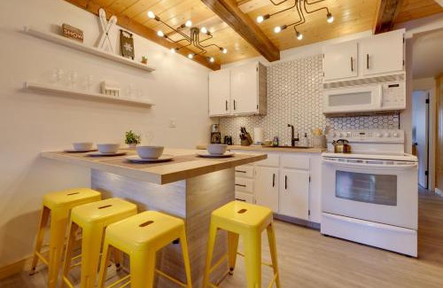 Brian Head Apartment | Brian Head Mountain Retreat Less Than 1 Mi to Ski Resort!