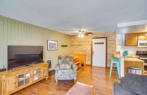 Brian Head Apartment | Brian Head Ski Condo - Walk to Giant Steps Lift!