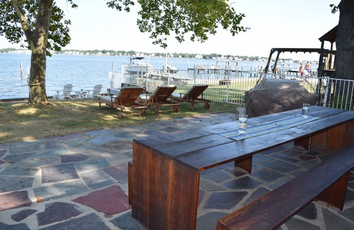 Osbornsville House | Brick Waterfront With Dock And Private Beach