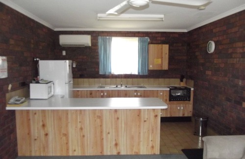 Newtown Hotel | Bridge Street Motor Inn