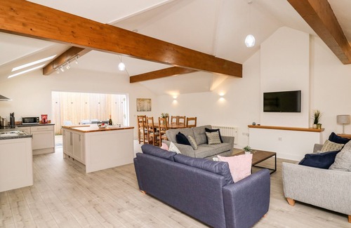 Howey Cottage | BRIDGEND COTTAGES, character holiday cottage in Llandrindod Wells