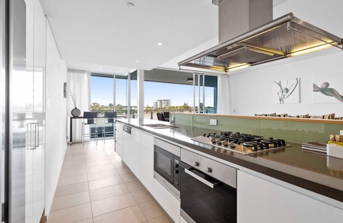 Mandurah Apartment | Bridgepoint 502 - 2 Bedroom Apartment
