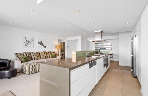 Mandurah Apartment | Bridgepoint 502 - 2 Bedroom Apartment