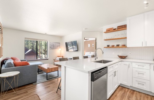 Warrior's Mark Condo | Bright 1 Bedroom, Close to Downtown & Peak 9