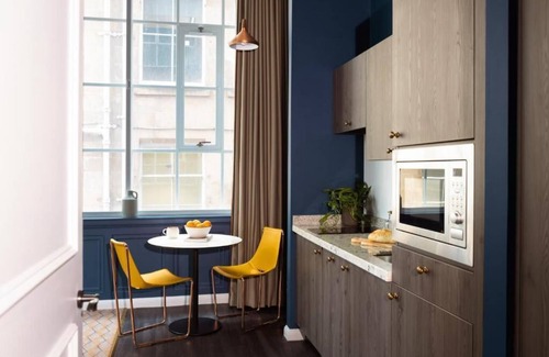 City Centre Glasgow Apartment | BRIGHT 1BR IN GLASGOW JUST NEXT TO GEORGE SQ
