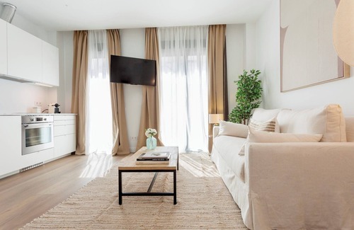 Prosperidad Apartment | Bright 2BD apartment in Madrid. Zabaleta IV