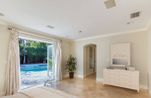 Florida North Atlantic Coast House | Bright and Airy Palm Beach Gardens Gem