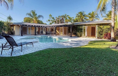Florida North Atlantic Coast House | Bright and Airy Palm Beach Gardens Gem