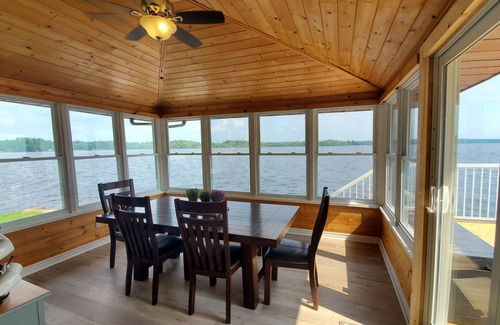 Baddow House | Bright and Spacious Four bedroom Cottage for Rent in Fenelon Falls