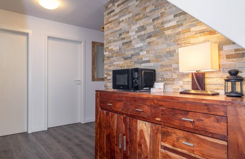 Zingst Apartment | Bright apartment with balcony, WiFi and beach location in the residence on the beach