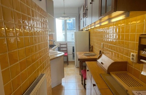 Parc-de-Montsouris Apartment | Bright Apartment with Balcony - Paris 14th, Alésia