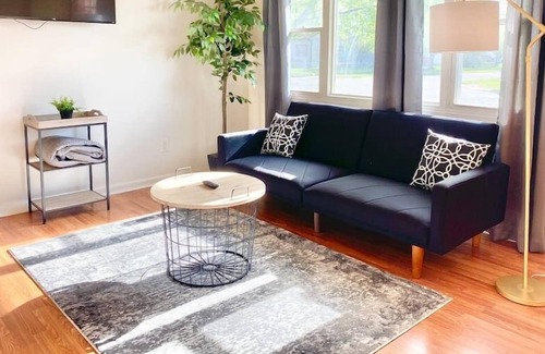 Fairborn House | Bright+Beautiful | 2BR Home | WSU+WPAFB