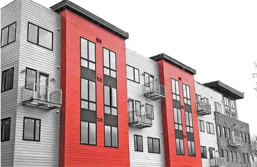 Downtown Rochester Apartment | Bright, Colorful & Convenient 1-Bedroom Apartment