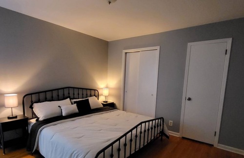 Clarksville House | Bright Four Bedroom Home with Rose Garden Park