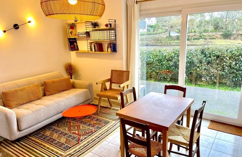 La Foret-Fouesnant House | Bright house - View of the cove