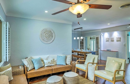 Harbor Bluffs House | Bright Largo Getaway w/ Private Pool & Grill!