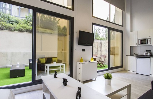 Simancas Apartment | Bright loft with chill out 15min from the center