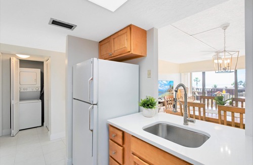 Port Canaveral Condo | Bright & Modern Penthouse w/Stunning Ocean Views, Heated Pool & BBQ Grills!