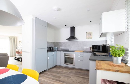 Selsey House | Bright Modern Selsey Seafront Home