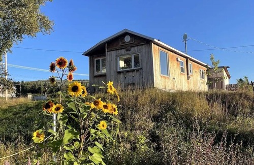 Baie-St-Paul Cabin | Bright, peaceful and comfortable cabin, 10 mins from Baie Saint-Paul!