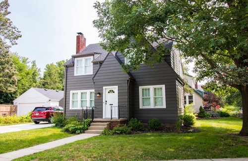 West Lafayette House | Bright & Spacious Home - Perfect for Purdue Game Days!