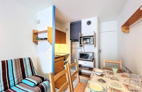 Villarembert Apartment | Bright Studio · Ski-in/Ski-out · South-Facing Balcony