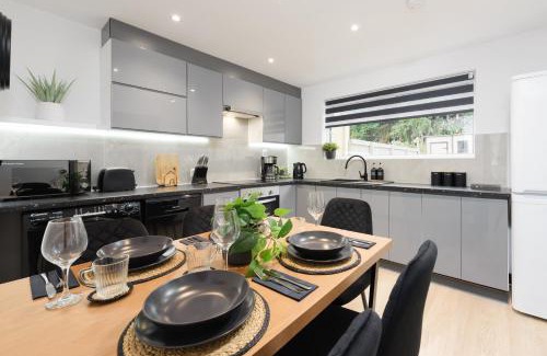 Tiverton House | Bright & Stylish Home Nestled at the Edge of Exmoor