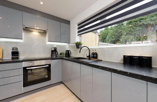 Tiverton House | Bright & Stylish Home Nestled at the Edge of Exmoor