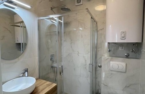 Novi Beograd Apartment | Bright & Sunny 80m² New Belgrade Retreat with Terrace