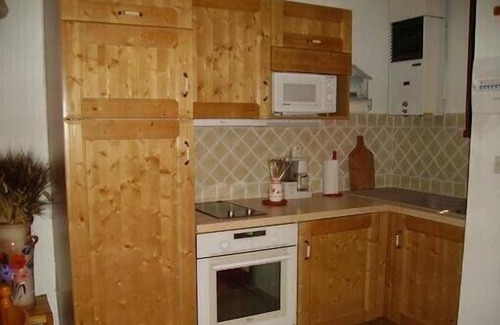 Cap d'Agde Villa | Bright villa amidst pine trees, quiet and relaxing