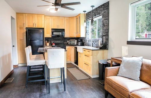 Salt Lake Mountain Resorts House | Brighton Ski Cabin by Cottonwood Lodging