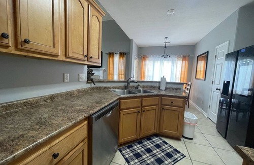 Southaven House | Brilliant 5-Bedroom Home in a Quiet Neighborhood-Near Stateline, Essentials.