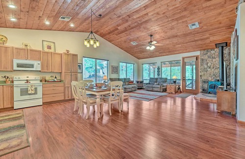 Happy Jack Cabin | Bring a Pet: Happy Jack Cabin w/Fire Pit!