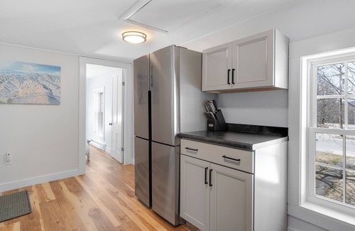 Bethel Apartment | Broad Street 3 | Birch Apartment