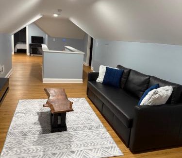 Stroudsburg Apartment | Broad Street Duplex