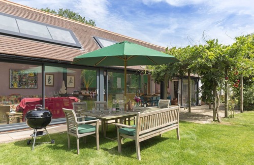 Chipping Norton Cottage | Brock Cottage - sleeps 14 guests in 6 bedrooms
