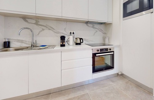 Historic Center Apartment | Broglie 2 city center up to 2