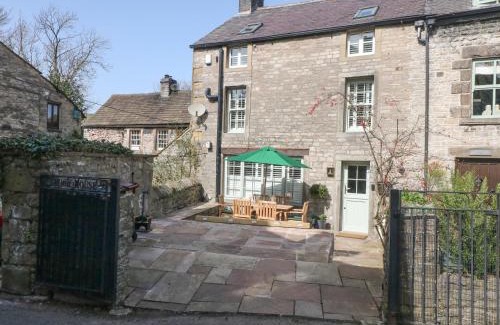 Castleton House | Brookhouse
