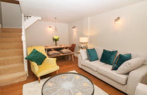 Castleton House | Brookhouse
