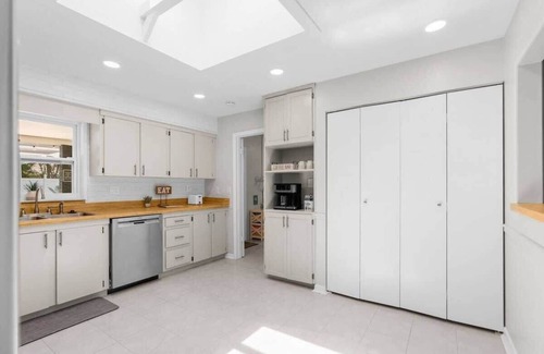 Brooksville House | Brooksville Oasis! 3 Bedroom, Heated Pool Home