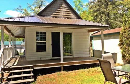 Shawano House | Brothers lake drive chalet