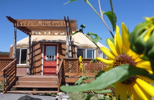 Panguitch Cabin | Bryce Canyon Deluxe Private Yurt