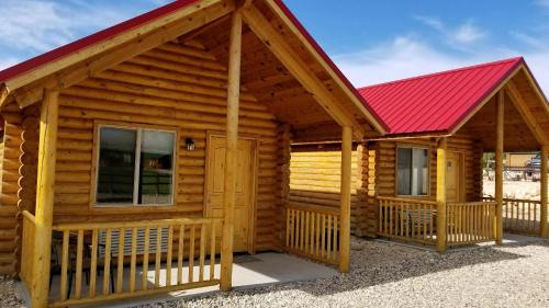 Tropic House | Bryce Canyon Log Cabins