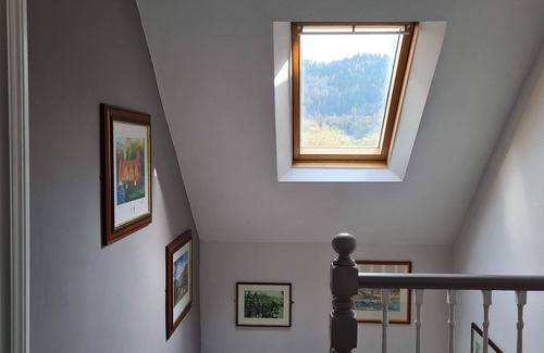 Gwynedd- Snowdonia Cottage | Bryn Afon - a snowdonia house that sleeps 12 guests in 6 bedrooms