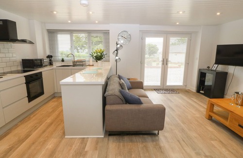 Llanfairpwllgwyngyll Cottage | BRYN EGLWYS BACH, family friendly in Llanfairpwllgwyngyll
