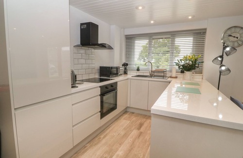 Llanfairpwllgwyngyll Cottage | BRYN EGLWYS BACH, family friendly in Llanfairpwllgwyngyll
